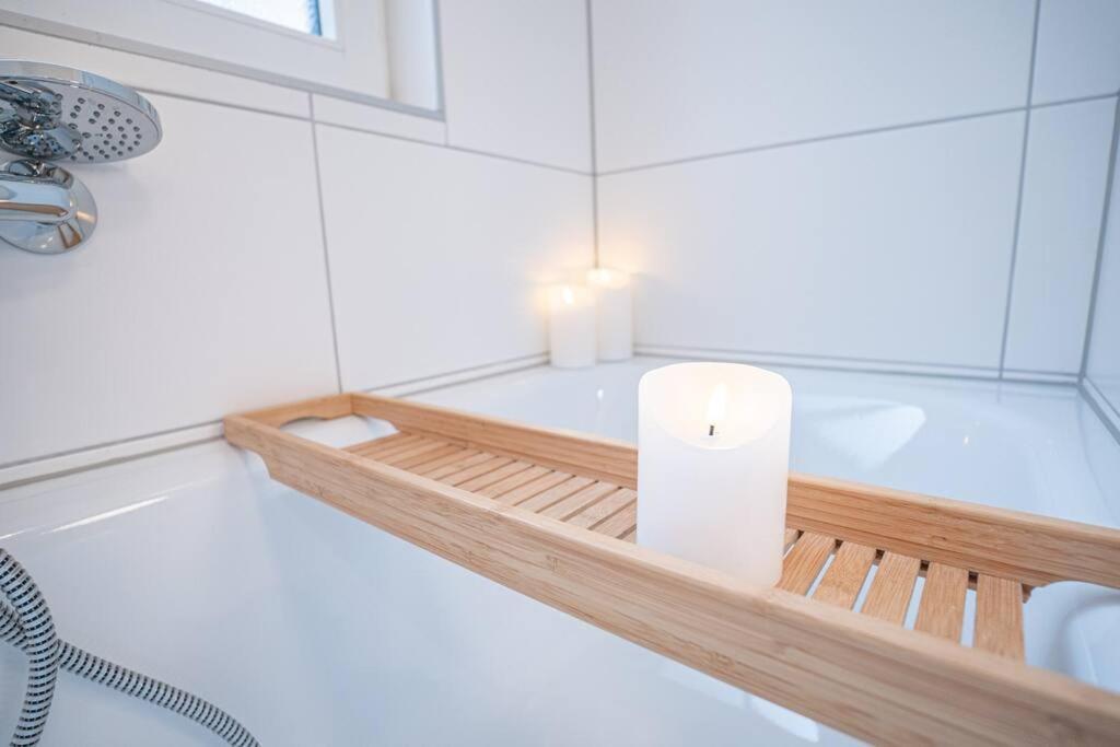 Gemuetliche Oase Im Denkmal Apartment Bonnigheim Bagian luar foto